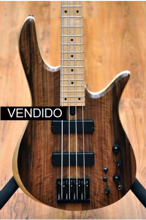 Fodera Monarch Standard Special 4 Walnut Hollowbody Limited Edition Doctorbass 2020 Fodera Monarch Standard Special 4 Walnut Hollowbody Limited Edition Doctorbass 2020